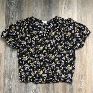 SIENNA SKY cropped floral blouse